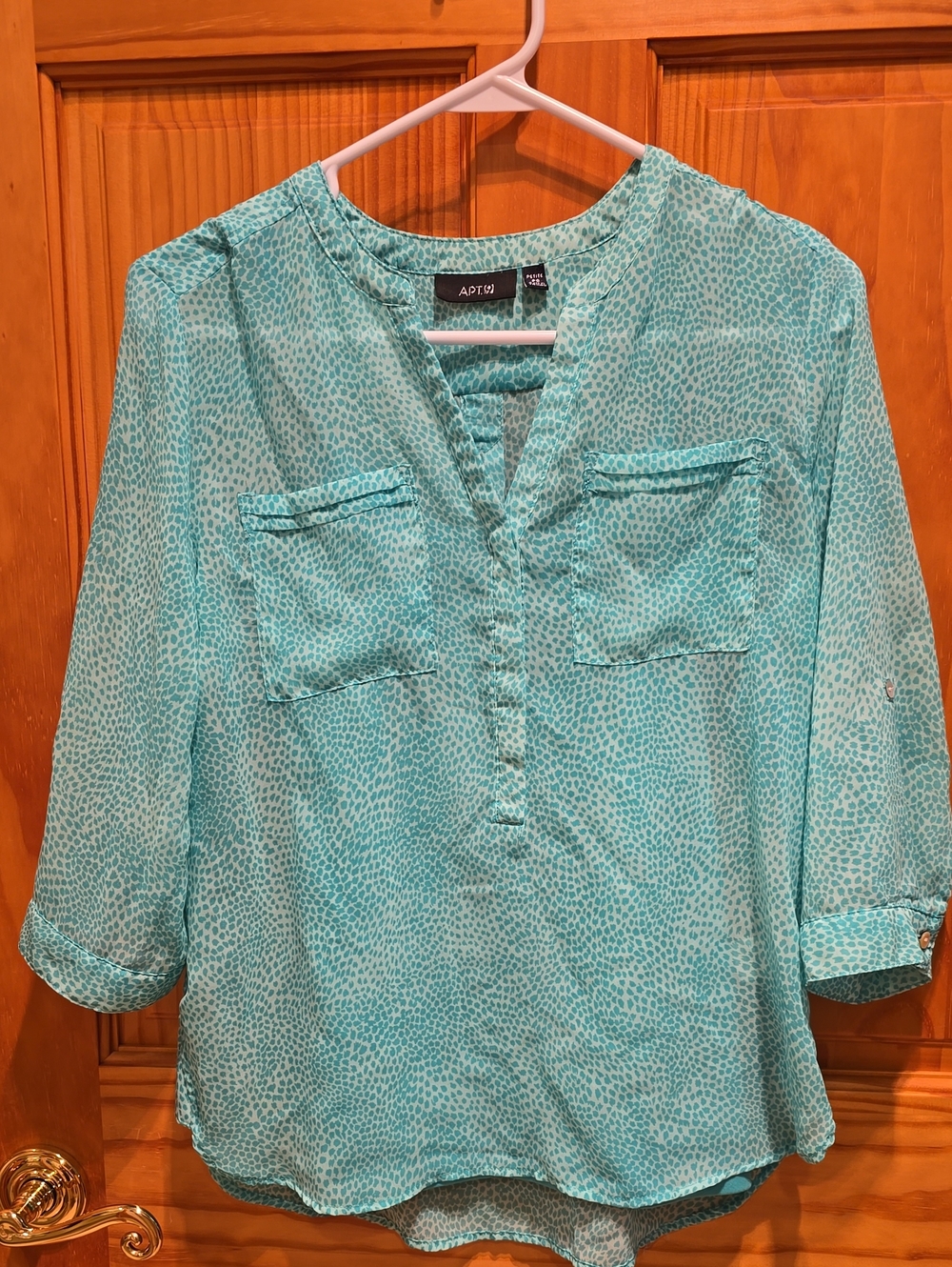Apt. 9 Aqua Teal Printed V-Neck Pullover Blouse